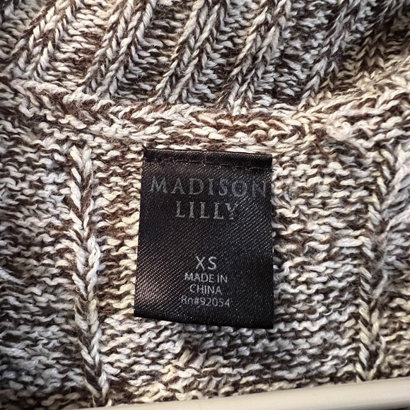 MADISON LILY Cardigan - Picture 3 of 4